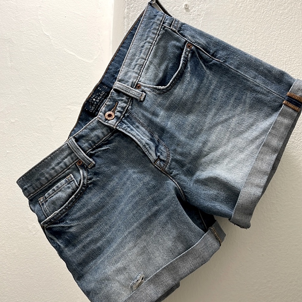 The roll-up shorts Jeans short